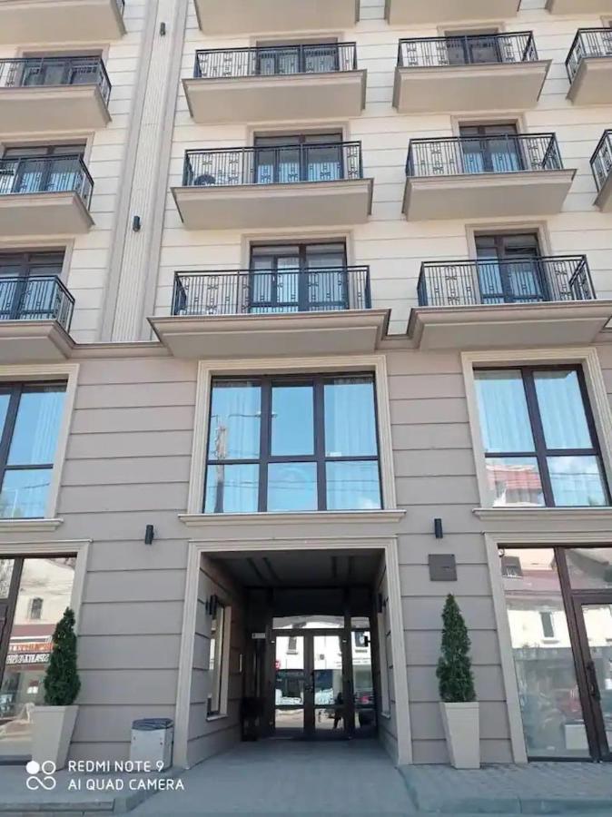 Comfortable Apartment In The Centre Odessa Exterior photo